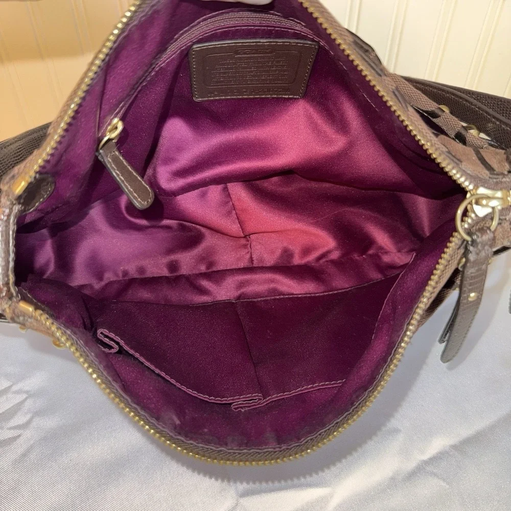 COACH Shoulder Bag Purse Signature C 23072M Chocolate Brown Canvas Leather